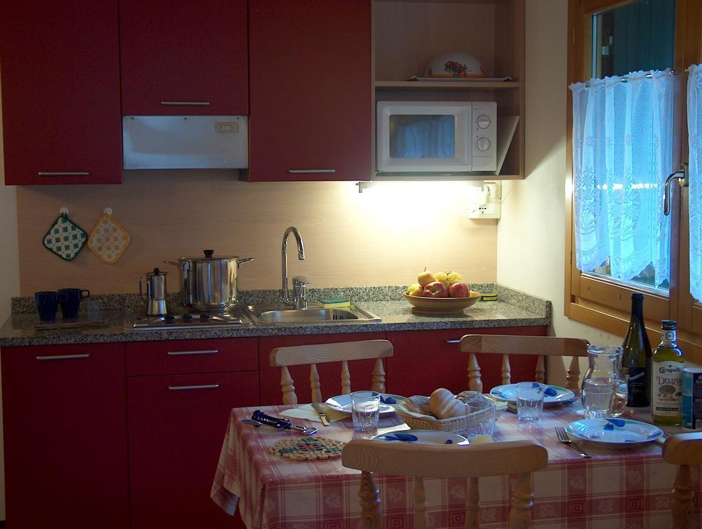 Chalet Presanella Temu Phòng bức ảnh